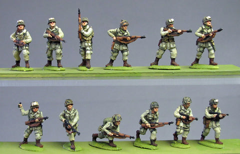 (AB-INA30)  NEW U.S. Paratroopers  advancing, IN STOCK