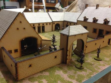 (BAL1015) La Hay Sainte Farm Set 28mm