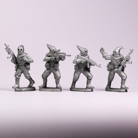 (100GOO02) New Hoded Goons with assault rifle (Coming soon)