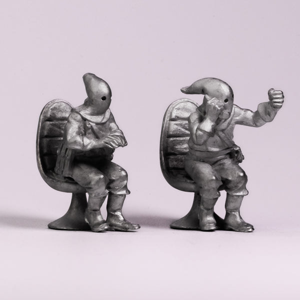 (100GOO05) NEW Hooded Goons HQ seated (Coming soon)