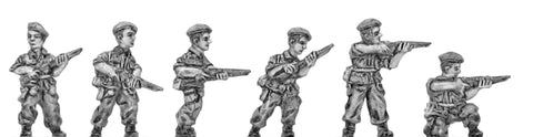 (300ICW50) Legionnaire in beret, MAS 36