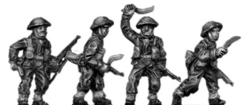 (300WWT214) Gurkha Inf. with No1 Mk4 rifle, khukri drawn, helmet