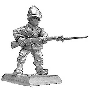 (PAXR24) British infantryman advancing with fixed bayonet