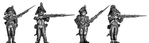(100WFR029) Grenadier, bicorne, ragged campaign uniform, firing/loading